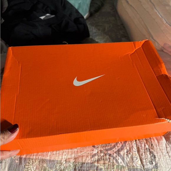 Nike Phantom 6 Low Elite
Firm-Ground Soccer Cleats main image 4